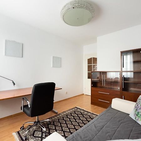 Ken 54 2-Bedroom Apartment Varsó Kültér fotó
