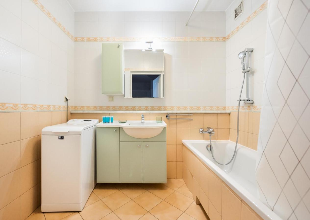 Ken 54 2-Bedroom Apartment Varsó Kültér fotó