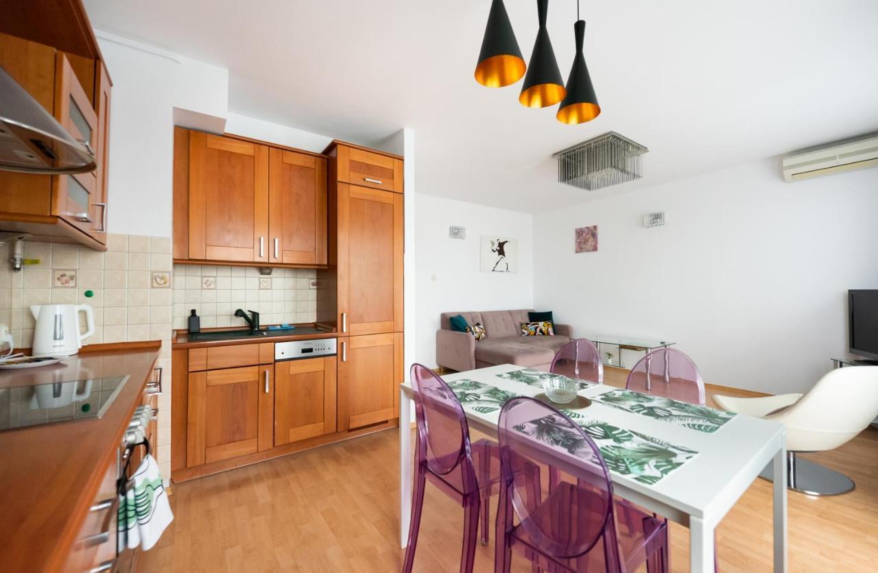 Ken 54 2-Bedroom Apartment Varsó Kültér fotó