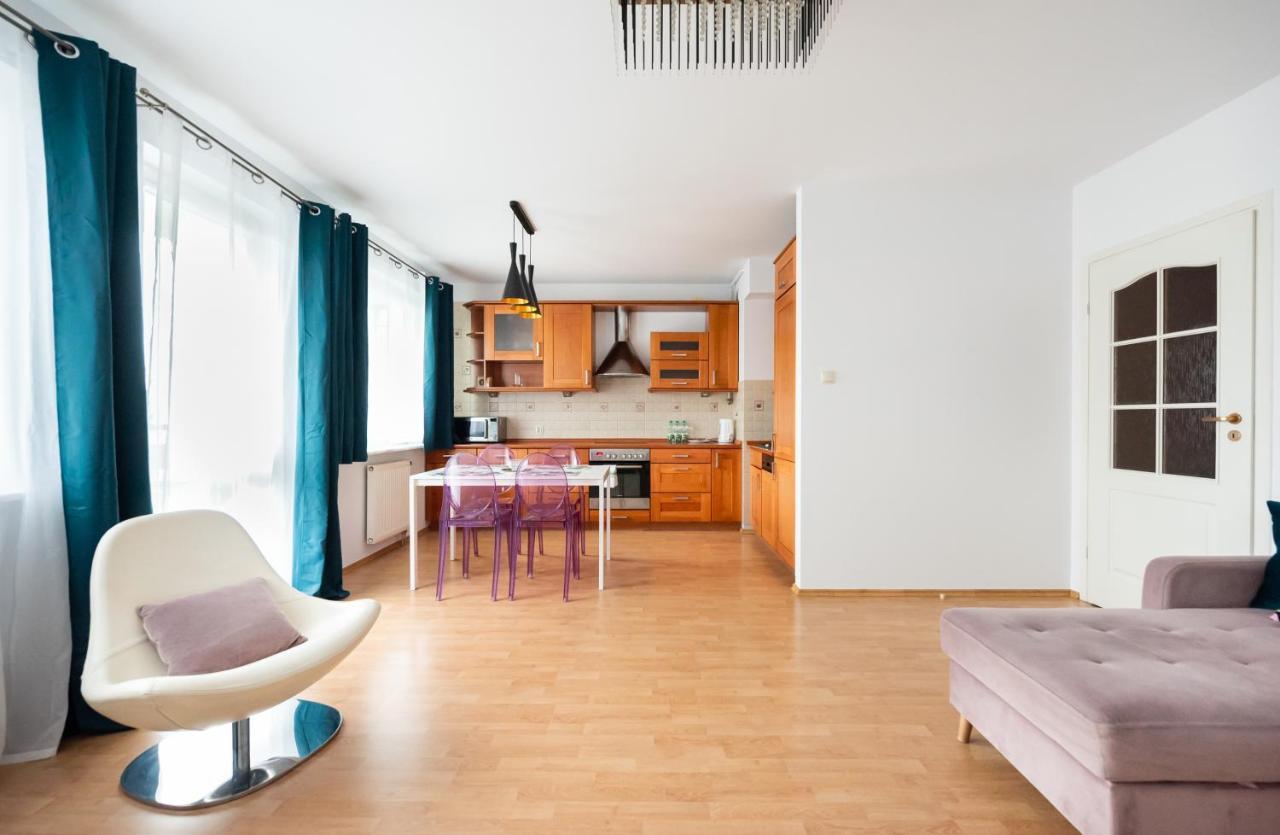 Ken 54 2-Bedroom Apartment Varsó Kültér fotó
